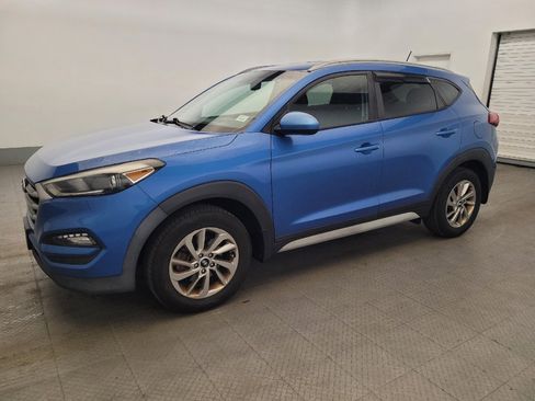 Used 2017 Hyundai Tucson SE w/ SE Popular Package 02 AWD/4WD image 2