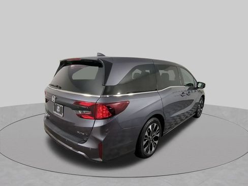 Used 2025 Honda Odyssey Elite image 12