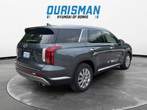 Used 2023 Hyundai Palisade SEL w/ Cargo Package AWD/4WD image 6