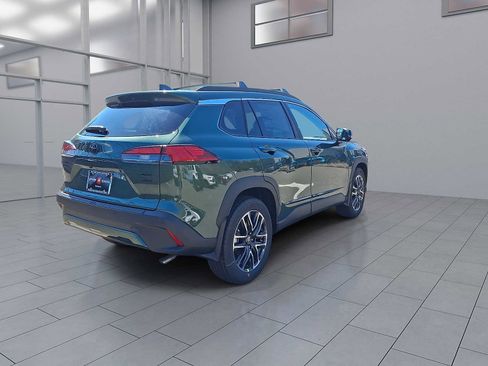 New 2026 Toyota Corolla Cross XLE image 5
