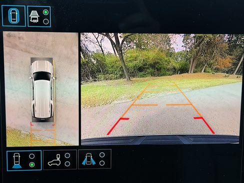 New 2026 GMC Yukon XL Elevation RWD image 36