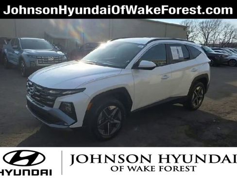 Certified 2025 Hyundai Tucson SEL image 4