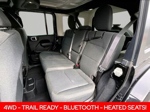 Used 2024 Jeep Wrangler Unlimited w/ Convenience Group image 21