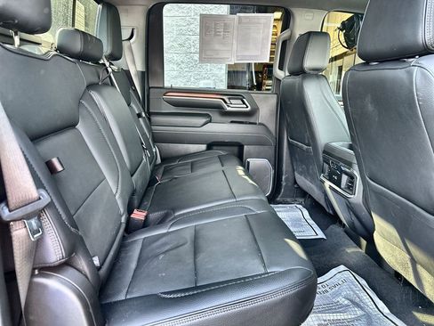 Used 2025 GMC Sierra 2500 Denali w/ Denali Reserve Package image 24