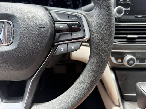 Used 2019 Honda Accord LX image 17