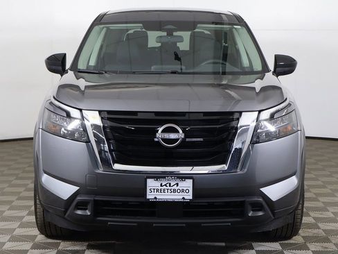Used 2024 Nissan Pathfinder S AWD/4WD image 9
