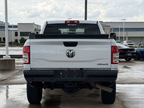Used 2021 RAM 2500 Tradesman w/ Chrome Appearance Group AWD/4WD image 5