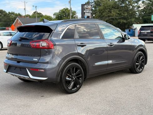 Used 2018 Kia Niro EX w/ EX Touring Graphite Edition FWD image 9