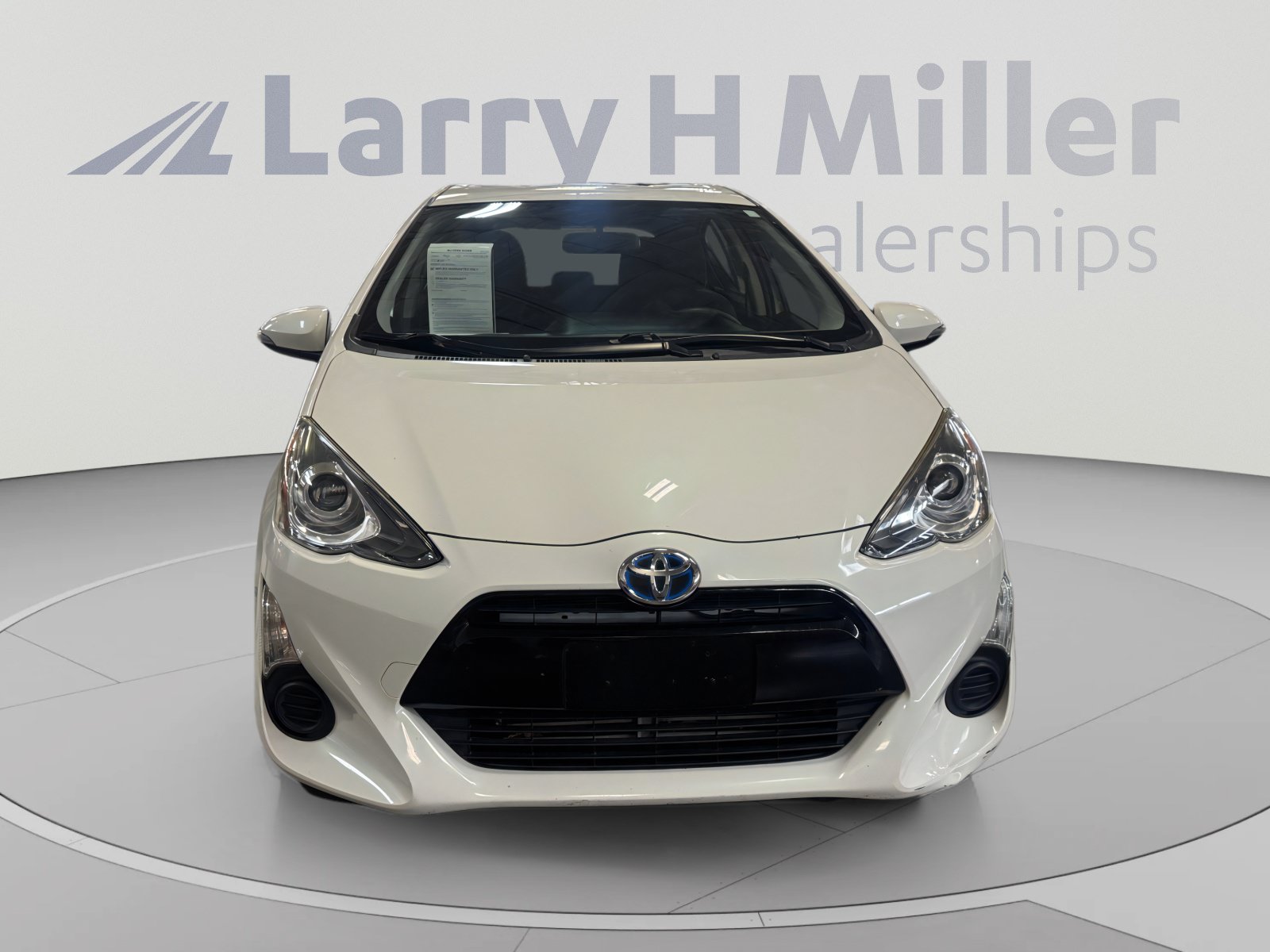 Used 2015 Toyota Prius C Three FWD image 8