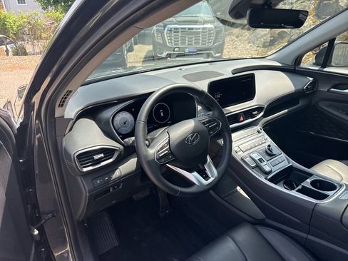 Certified 2023 Hyundai Santa Fe SEL w/ Premium Package AWD/4WD image 15