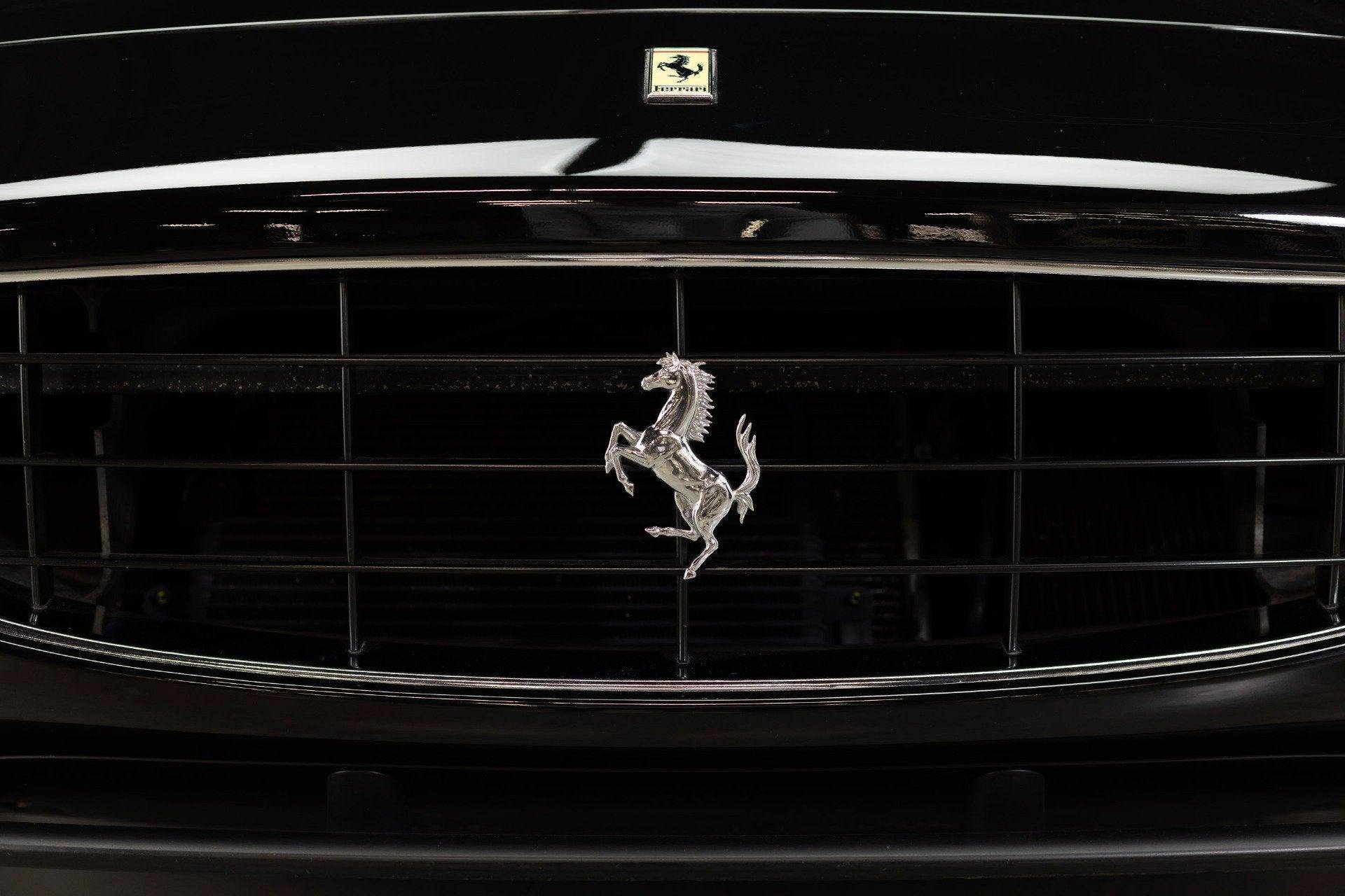Used 2010 Ferrari California RWD image 24