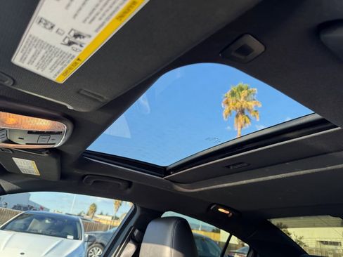 Used 2023 Dodge Charger R/T w/ Plus Group image 15