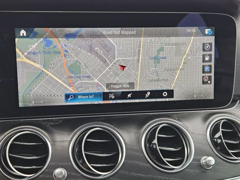 Certified 2022 Mercedes-Benz E 450 4MATIC Sedan image 18