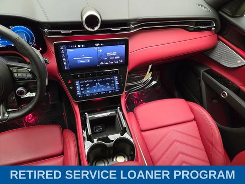 Used 2025 Maserati Grecale Modena AWD/4WD image 20