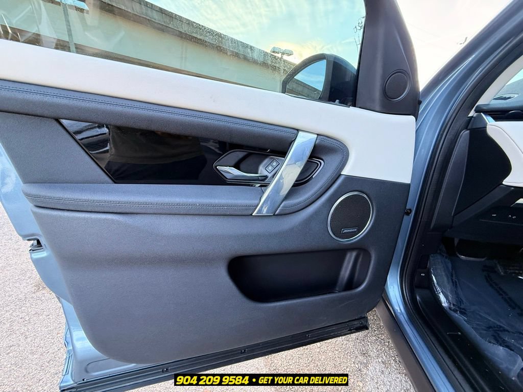 Used 2023 Land Rover Discovery Sport S AWD/4WD image 28