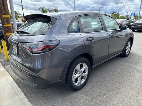 Certified 2024 Honda HR-V LX image 4