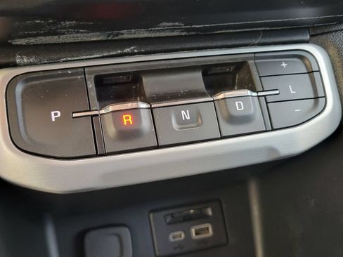 Used 2020 GMC Acadia SLT w/ LPO, Floor Liner Package FWD image 33