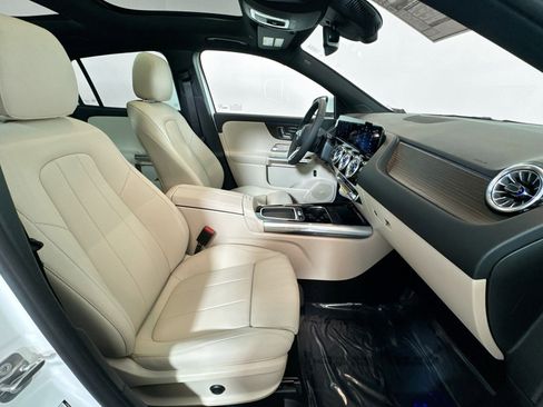 New 2026 Mercedes-Benz GLA 250 4MATIC image 26