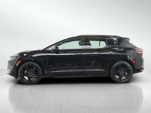 Used 2026 Chevrolet Equinox EV RS AWD/4WD image 2