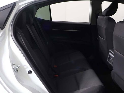 Used 2025 Toyota Camry LE w/ Convenience Package image 27