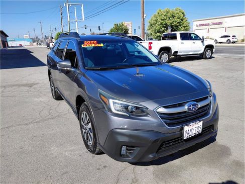 Used 2022 Subaru Outback Premium image 2