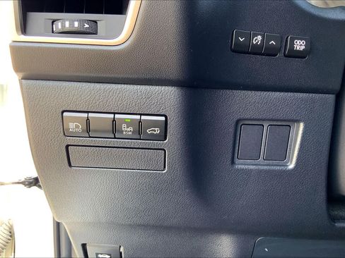 Used 2018 Lexus NX 300 FWD w/ Premium Package image 33