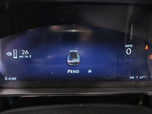 New 2026 Lincoln Corsair Premiere image 4