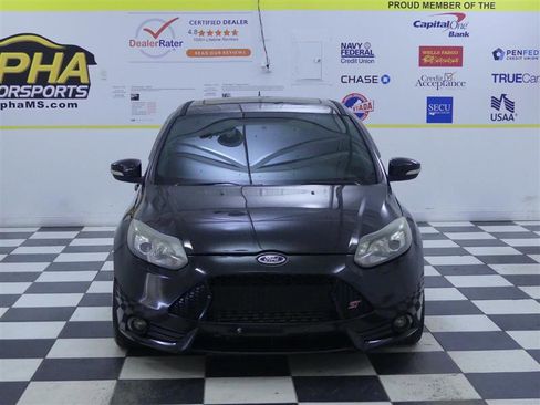 Used 2014 Ford Focus ST w/ Equipment Group 202A image 4