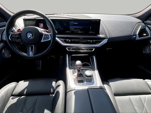 Used 2024 BMW XM AWD/4WD image 32