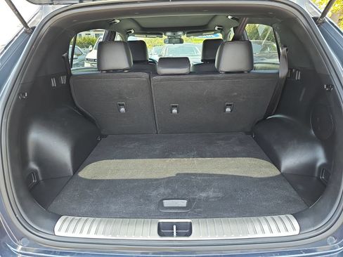 Used 2022 Kia Sportage Nightfall Edition FWD image 12