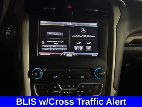 Used 2016 Ford Fusion SE w/ Equipment Group 202A image 23