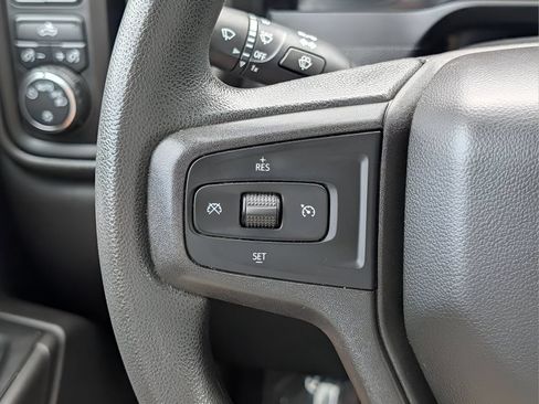 Used 2019 Chevrolet Silverado 1500 Custom Trail Boss w/ Custom Convenience Package AWD/4WD image 19