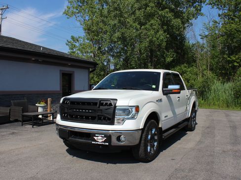 Used 2014 Ford F150 Lariat w/ Equipment Group 502A Luxury AWD/4WD image 31