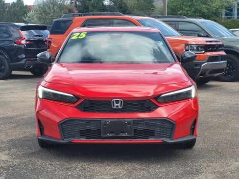 Used 2025 Honda Civic Sport Touring image 2