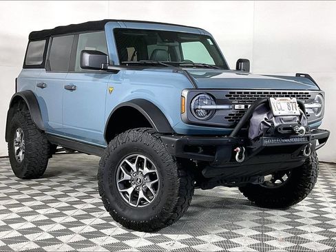 Used 2022 Ford Bronco Badlands AWD/4WD image 12
