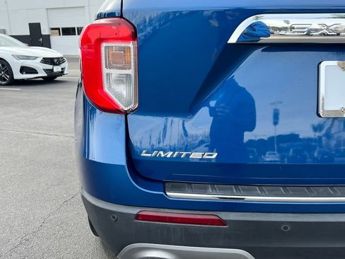 Used 2023 Ford Explorer Limited image 11