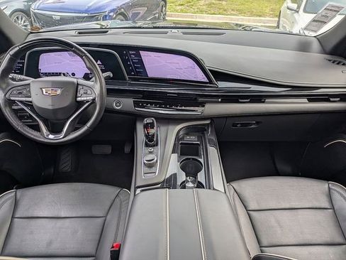Certified 2024 Cadillac Escalade Sport AWD/4WD image 15