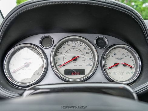 Used 2002 Aston Martin Vanquish RWD image 31