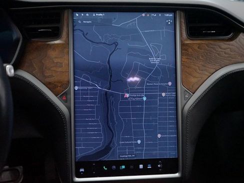 Used 2020 Tesla Model X Long Range image 10