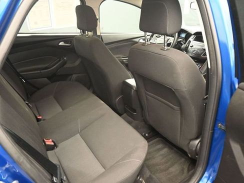 Used 2018 Ford Focus SE image 46