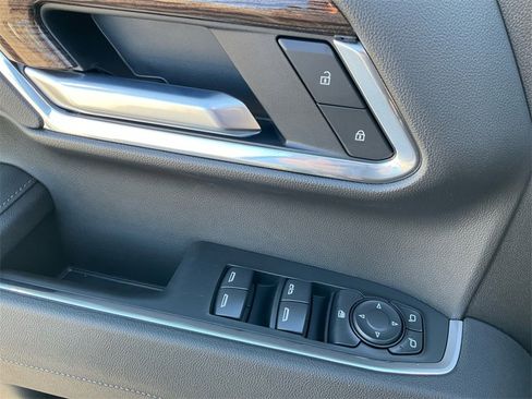 New 2026 Chevrolet Silverado 1500 RST image 25