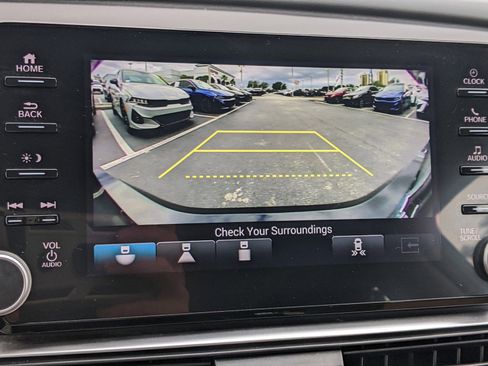 Used 2022 Honda Accord EX-L image 24