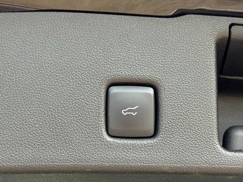 Certified 2024 Ford Escape Active AWD/4WD image 27