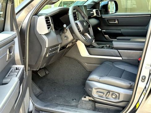 New 2026 Toyota Tundra Platinum AWD/4WD image 10