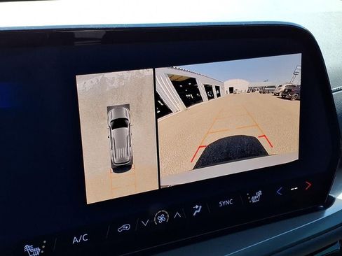 New 2026 Chevrolet Traverse LT w/ Sun and Wheel Package image 22