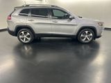 Used 2019 Jeep Cherokee Limited image 5