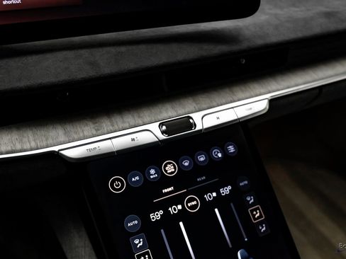 Used 2022 Lucid Air Dream Edition image 64