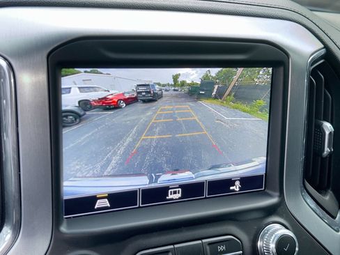 Used 2021 GMC Sierra 1500 SLT RWD image 28