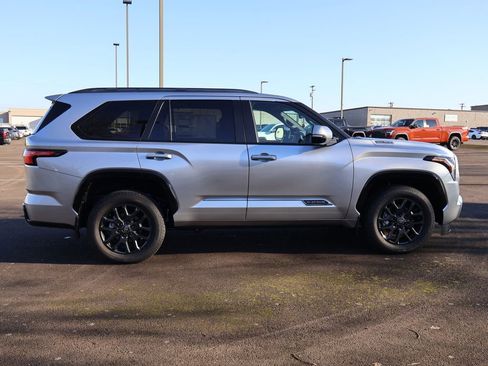 New 2026 Toyota Sequoia Platinum image 9