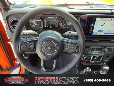 New 2026 Jeep Wrangler Unlimited Rubicon AWD/4WD image 7